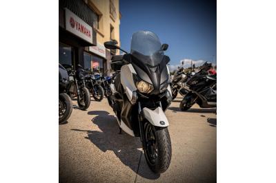 YAMAHA XMAX 125