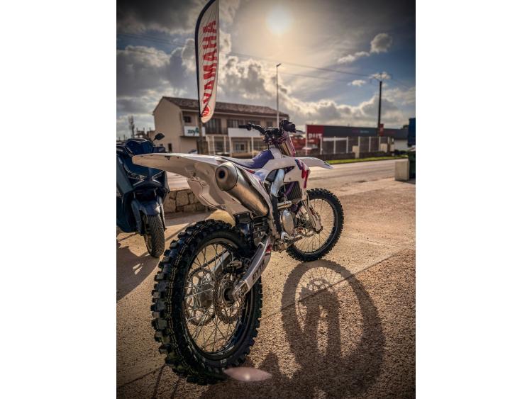 YAMAHA YZ450F