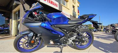 YAMAHA YZF 125 R ABS